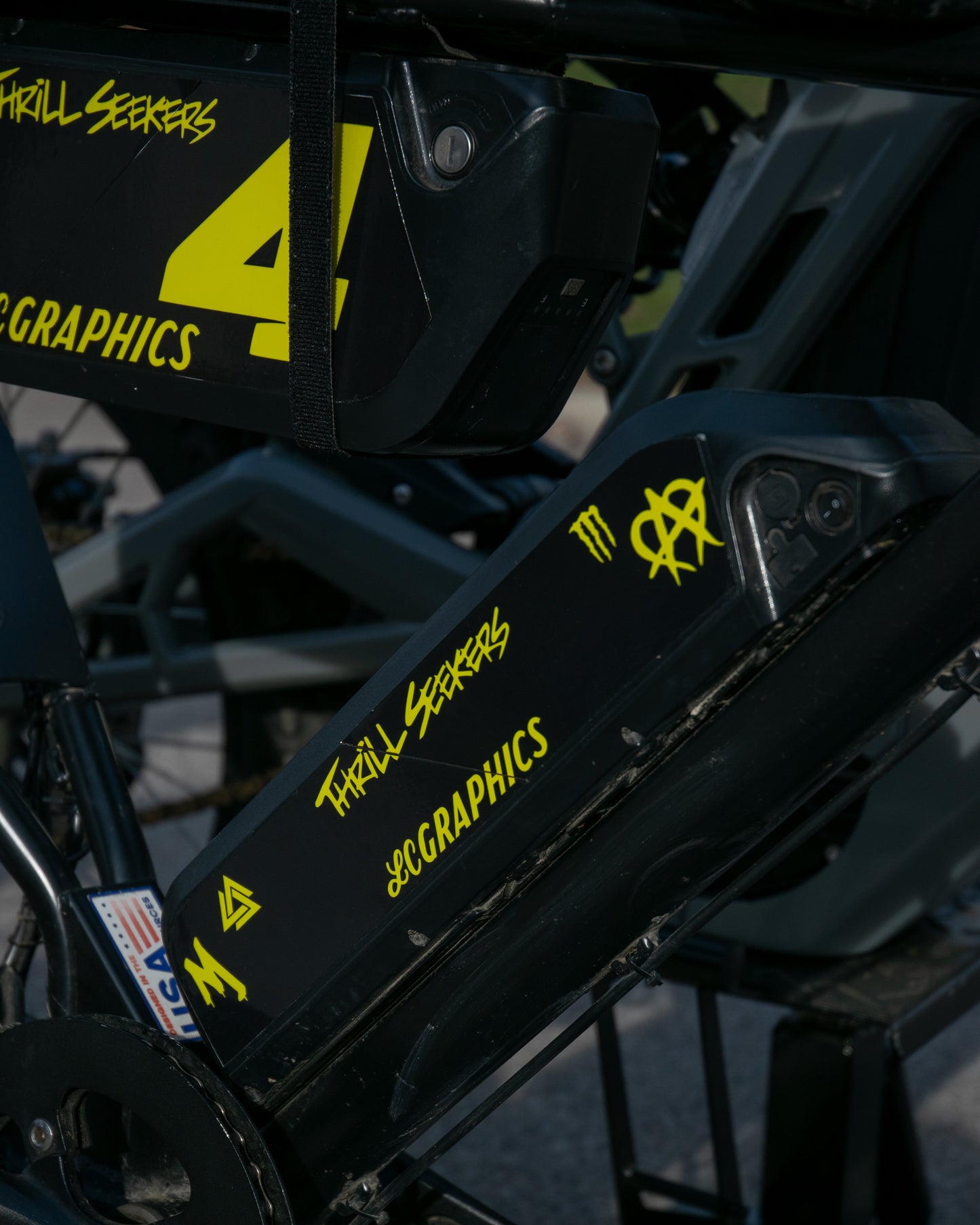 Macfox X1S battery decal